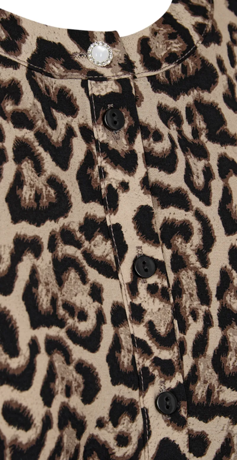 Aby kjole med leoprint oxford tan