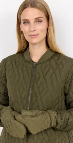 Agnete vanter army