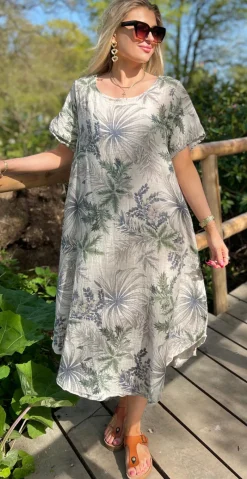 Babette kjole vidde og motiv af blade beige LikeLondon