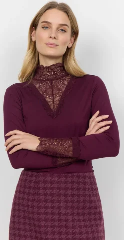Bluse med blondehals bordeaux