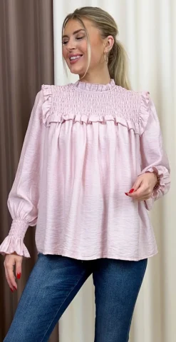 Carmela bluse med smock og flæsedetaljer pink LikeLondon
