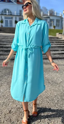 Elenora kjole med bindebånd i taljen mint LikeLondon