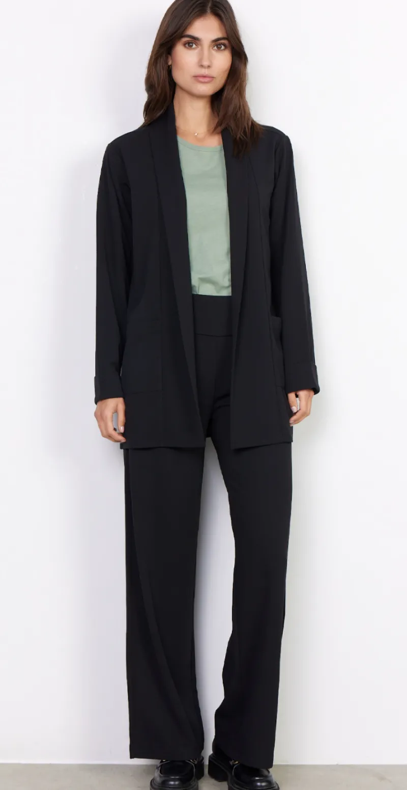 Emily Blazer sort