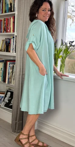Eunice kjole med hætte og snøre mint LikeLondon