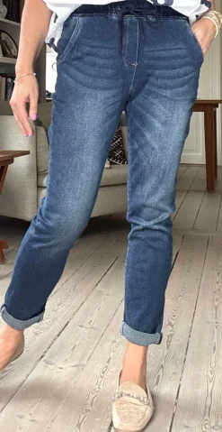 Gabby bukser med opsmøg mørk denim LikeLondon