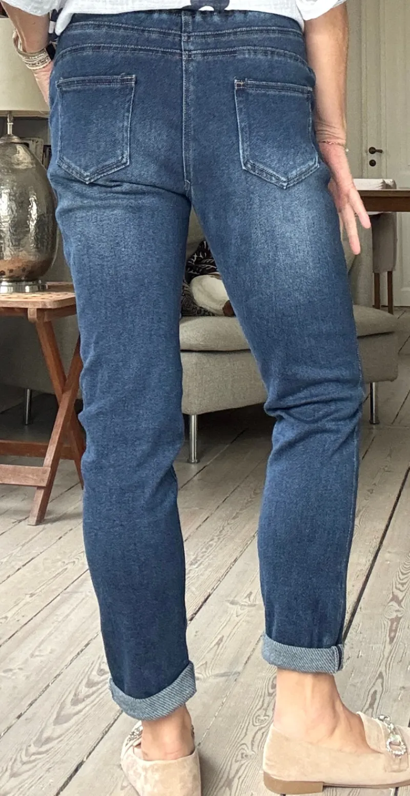 Gabby bukser med opsmøg mørk denim LikeLondon