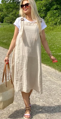 Hilda spencer kjole i hør med træknapper og lommer beige LikeLondon