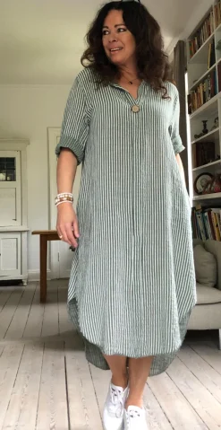 Ibi stribet kjole med lommer og træknap khaki LikeLondon