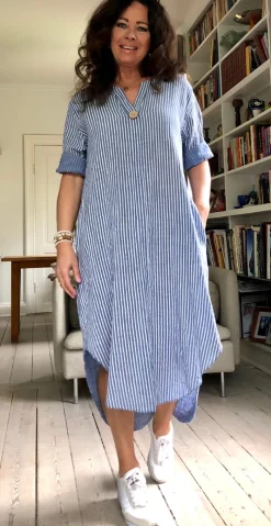 Ibi stribet kjole med lommer og træknap denim LikeLondon