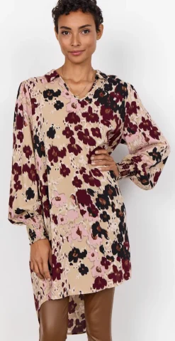 Irena tunika med blomsterprint blomme