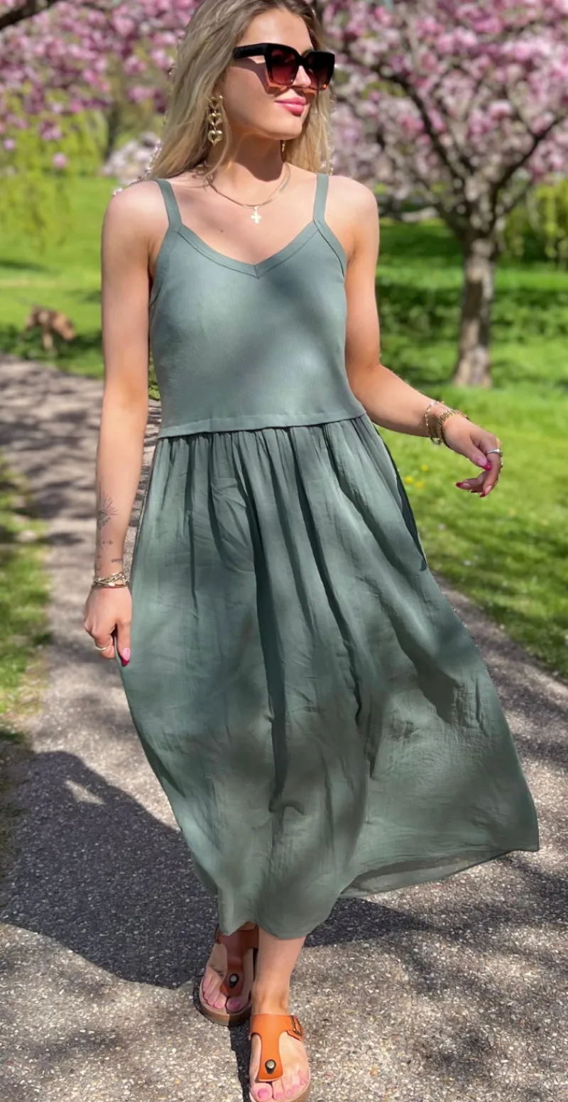 Kajsa kjole med overdel i rib khaki LikeLondon