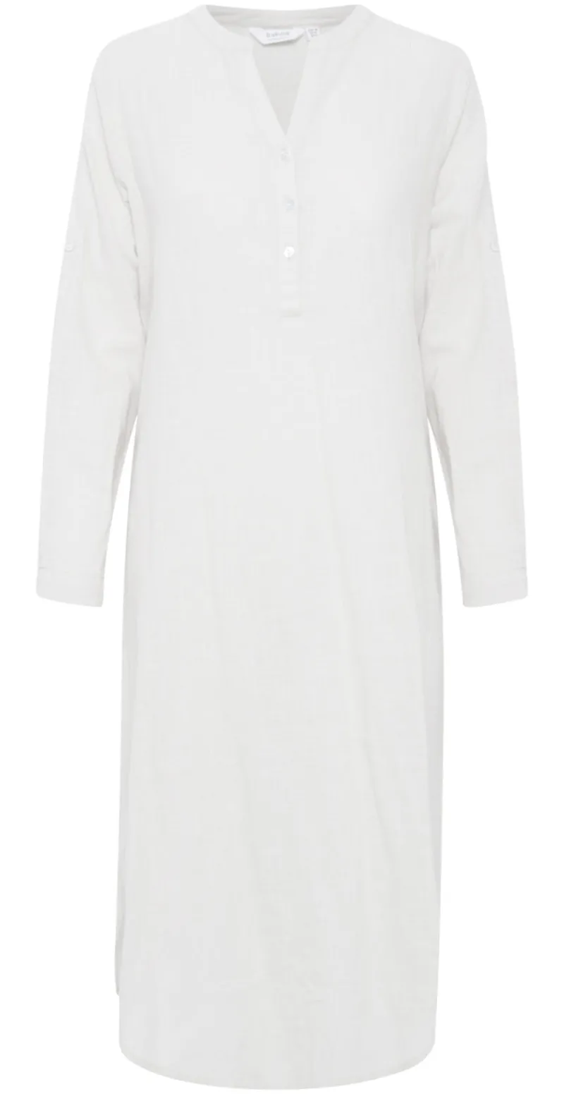 Lang kjole med stolpelukning off white