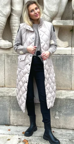 Lang quiltet vest Simply Taupe