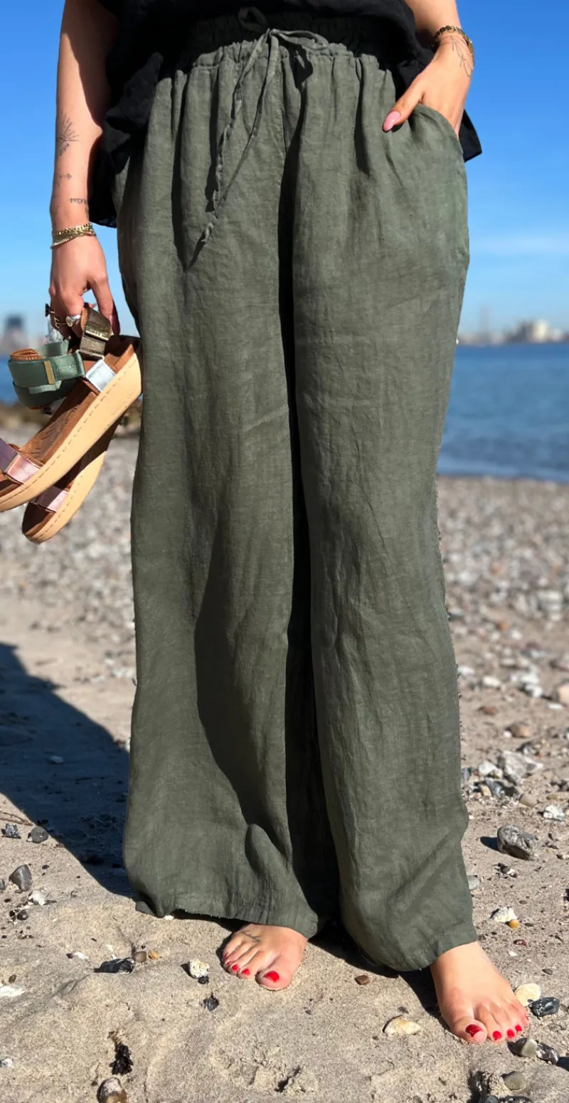Lilli hørbukser med lommer og elastik i taljen khaki LikeLondon
