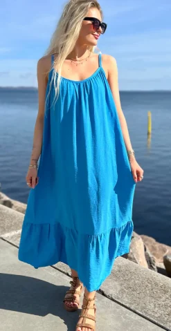 Lydia stropkjole med peplum blå LikeLondon