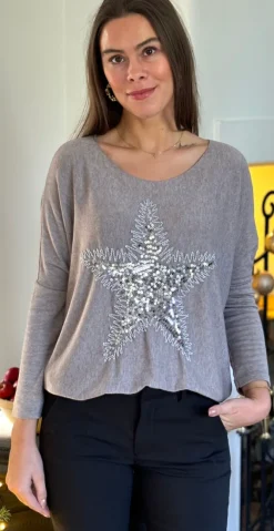 Madelene strikbluse med paillet stjerne mocca Likelondon