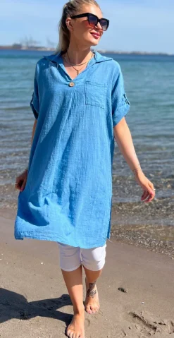 Makenna tunika med brystlomme og træknap denim LikeLondon