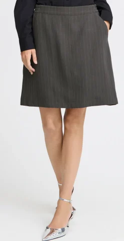 Midde kort nederdel dark grey mel. pinstripbe mix