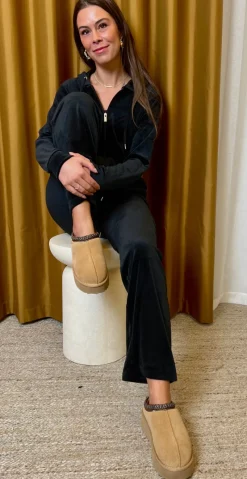 Mini platforms slip-in camel