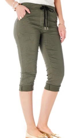 Nora capri buks army LikeLondon