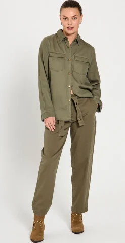 Pachino bukser med bælte deep lichen green