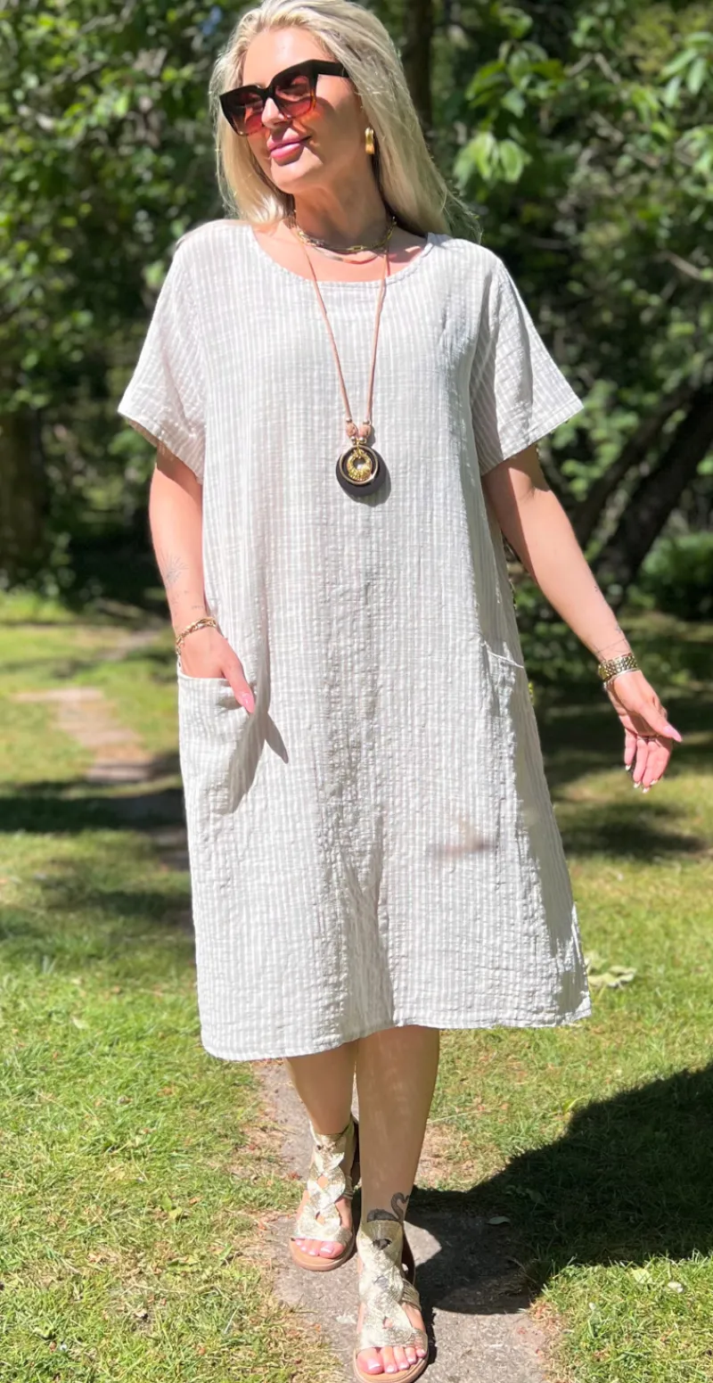 Ragna kjole med striber og lommer beige LikeLondon