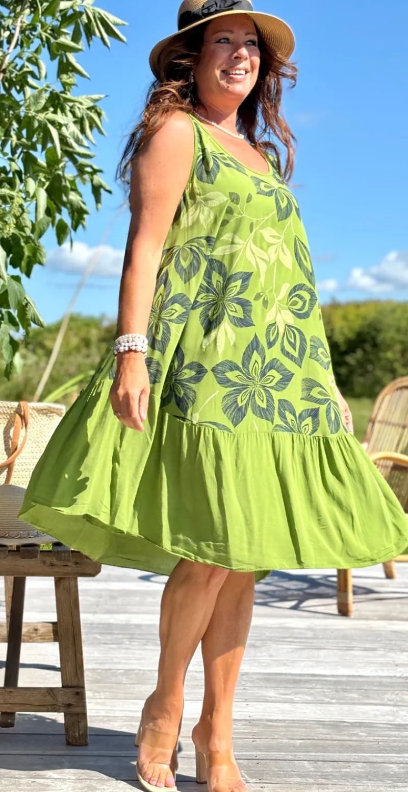 Safira kjole med peplum og blomsterprint guacamole LikeLondon