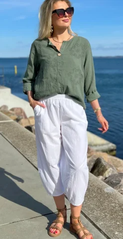Sally buks med 7/8 længde hvid LikeLondon