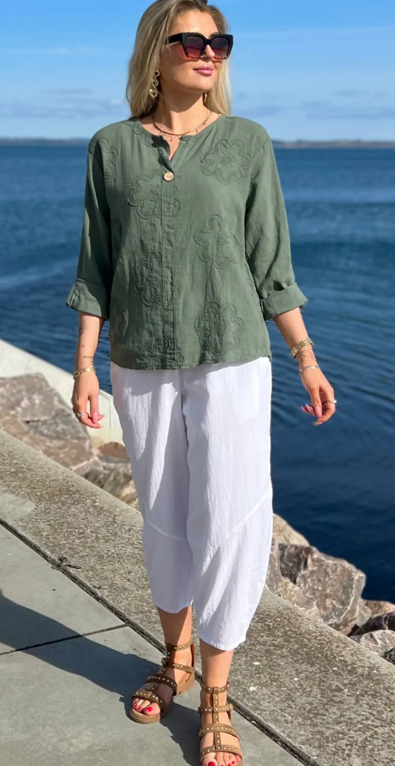 Sally buks med 7/8 længde hvid LikeLondon