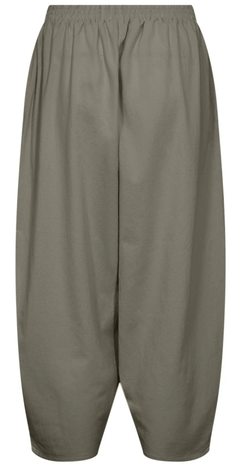Sally buks med 7/8 længde khaki Likelondon