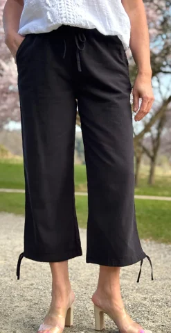 Sally capri bukser med bindebånd og snøre sort