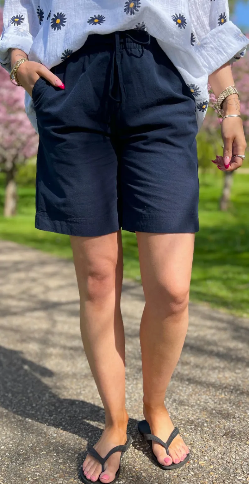 Sally shorts med elastik og lommer navy