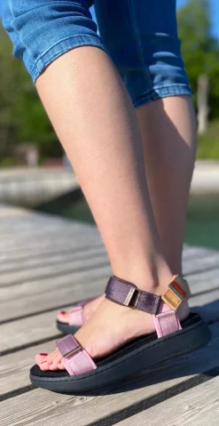 Sandal med velcro i zephyr multi