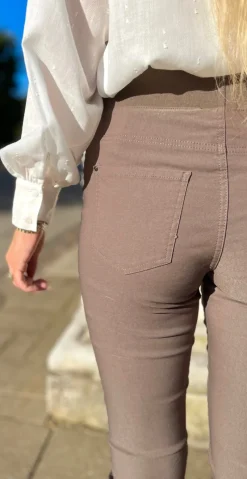 Shantal stretch buks morel