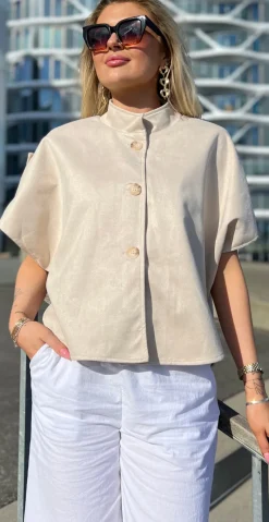 Sherry kort jakke i ruskindslook med korte ærmer beige LikeLondon
