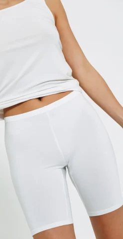 Shorts med bambus hvid