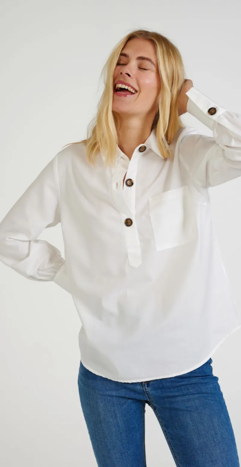 Skjorte med stolpelukning Offwhite