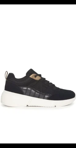 Sneakers med med guld i sort