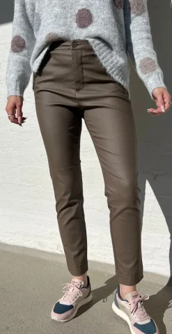 Solvej læderlook cooper ankelbuks morel