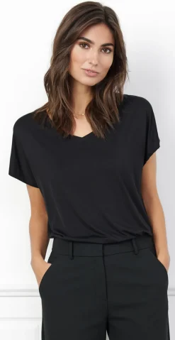 Sophia basisbluse med v-hals sort