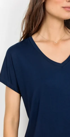 Sophia basisbluse med v-hals navy
