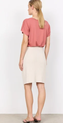 Sophia basisbluse med v-hals Blush