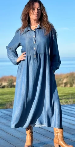 Sulle denimkjole med knap-detaljer medium blue jeans tencel LikeLondon