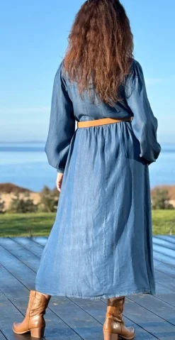 Sulle denimkjole med knap-detaljer medium blue jeans tencel LikeLondon