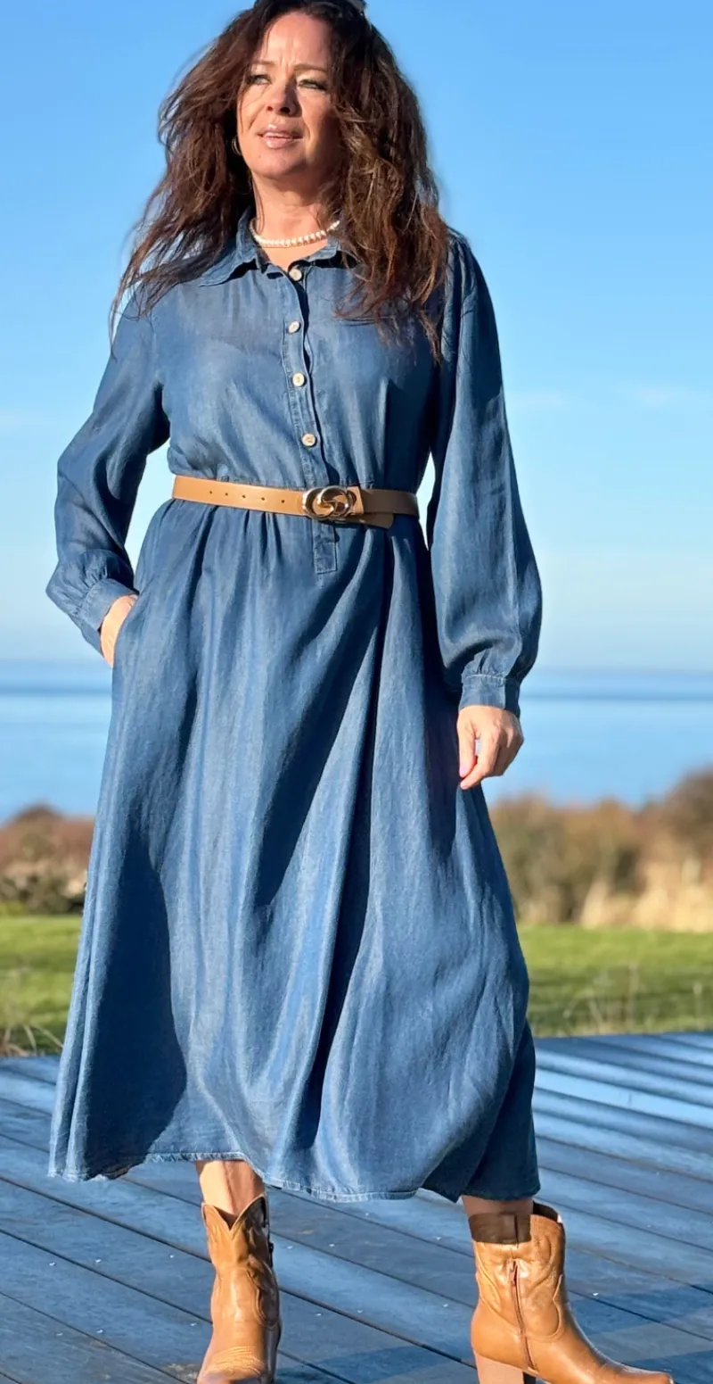Sulle denimkjole med knap-detaljer medium blue jeans tencel LikeLondon
