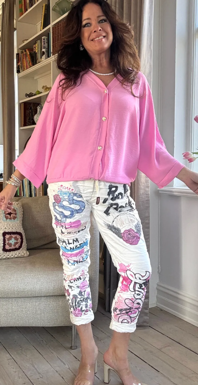 Tiffany bluse med guldknapper lyserød LikeLondon